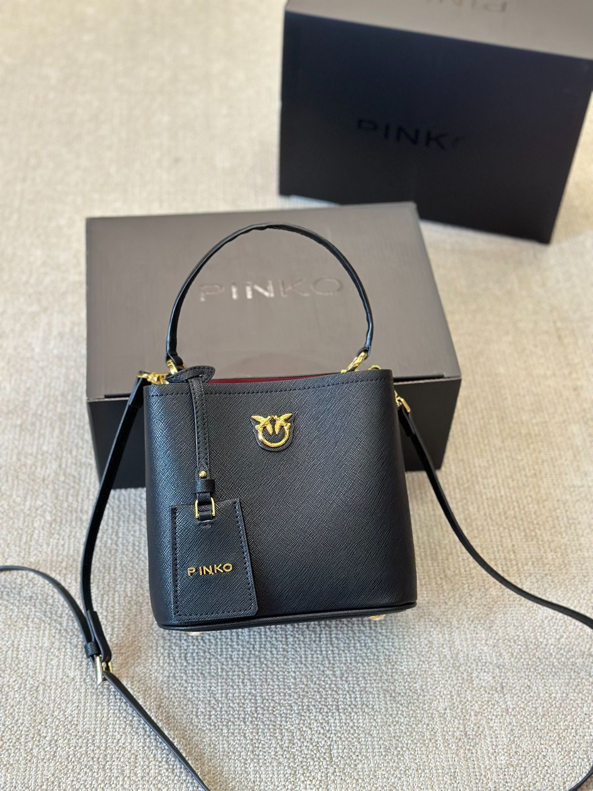 【今日特価】(PINKO) ホボ アームバッグ 限定スワロウバッグ 送料無料 在庫限定セール価格！-WTO輸入1
