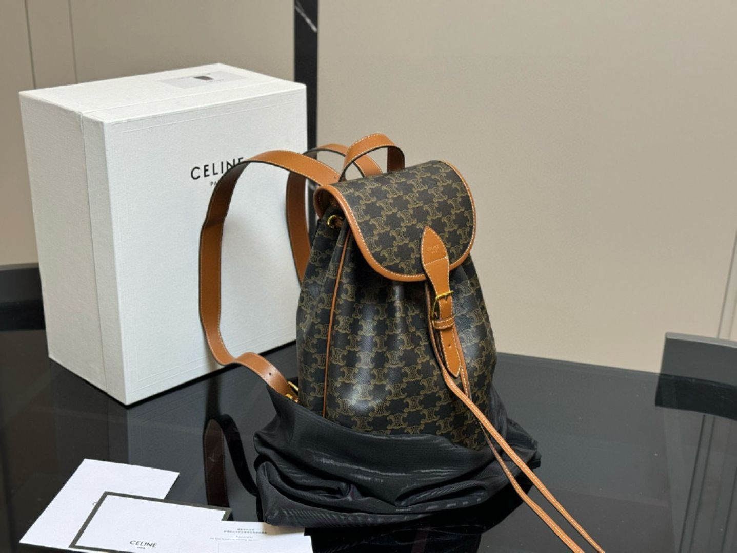 [Celine] ミニバックパック - 専用ボックス付き | セリーヌ レディースバッグ｜本日限定特価｜新品未使用-WTO輸入