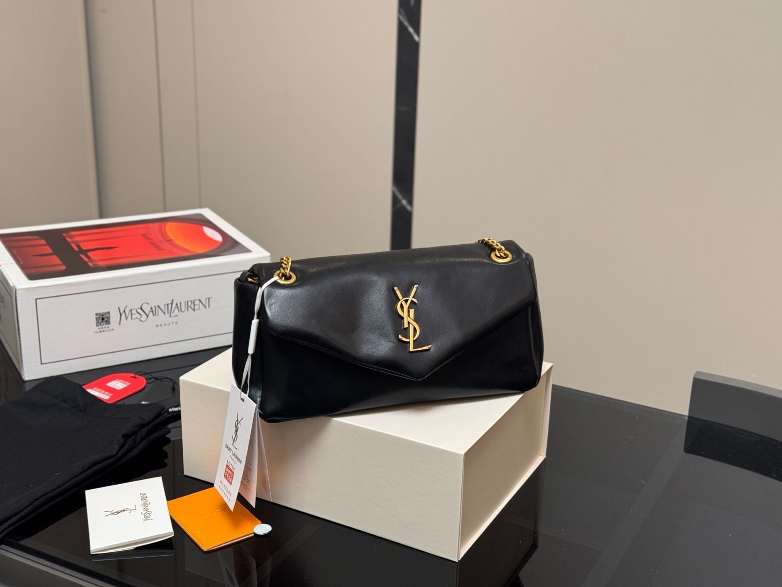 【今日特価】Saint Laurent Calypso アームチェーンバッグ（羊皮紋）Stylish Design-WTO輸入3