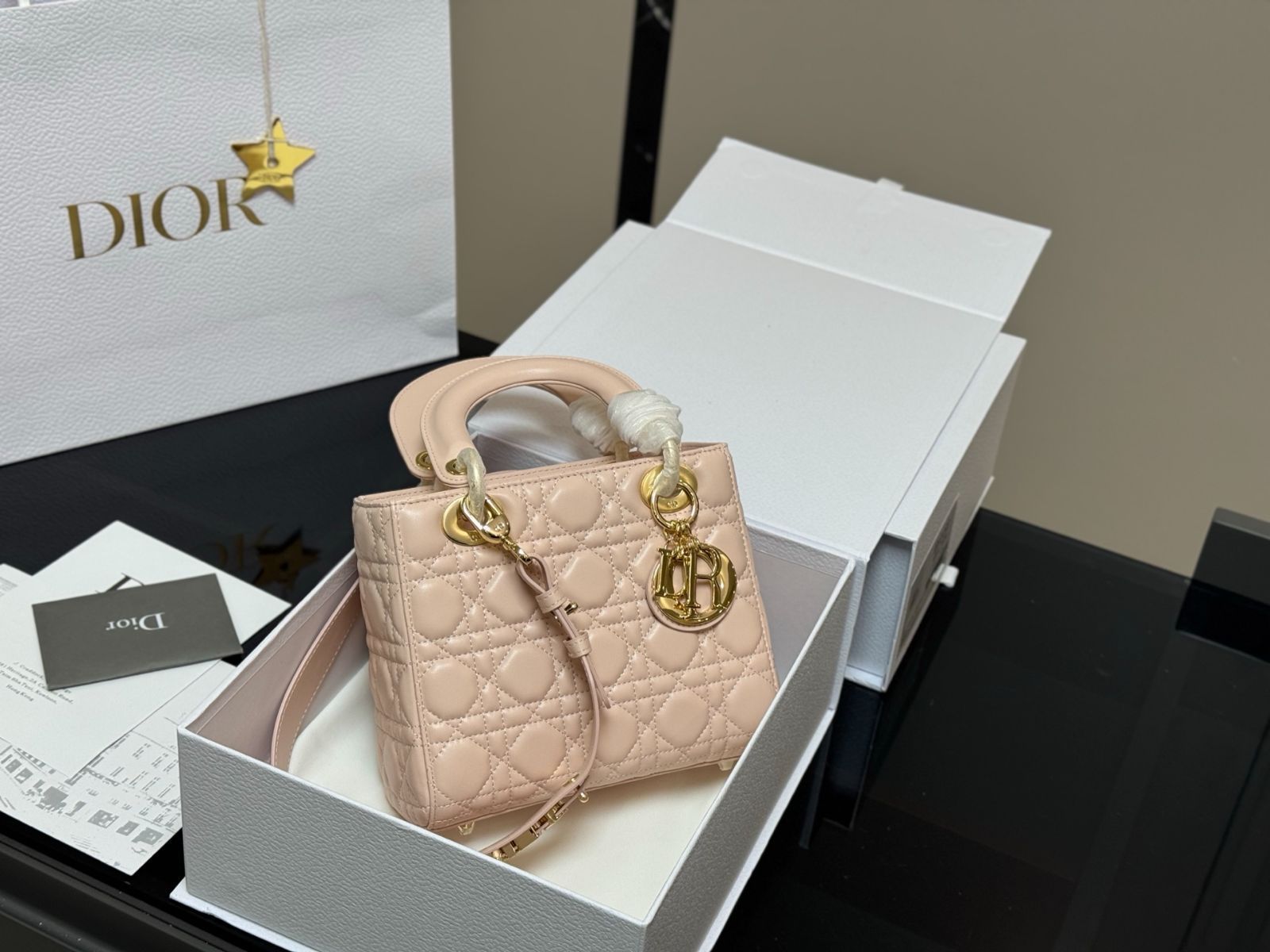 今日特価】Dior Lady Dior Bag ディオール レディー ディオール バッグ