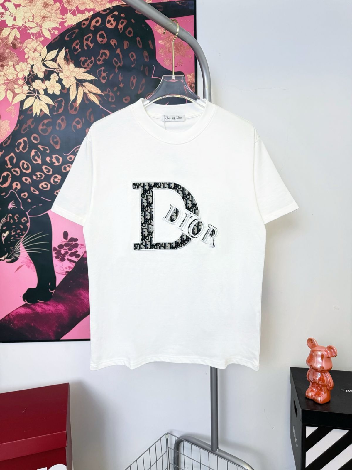 【今日特価】DIOR Monogram Patch Embroidery T-Shirt