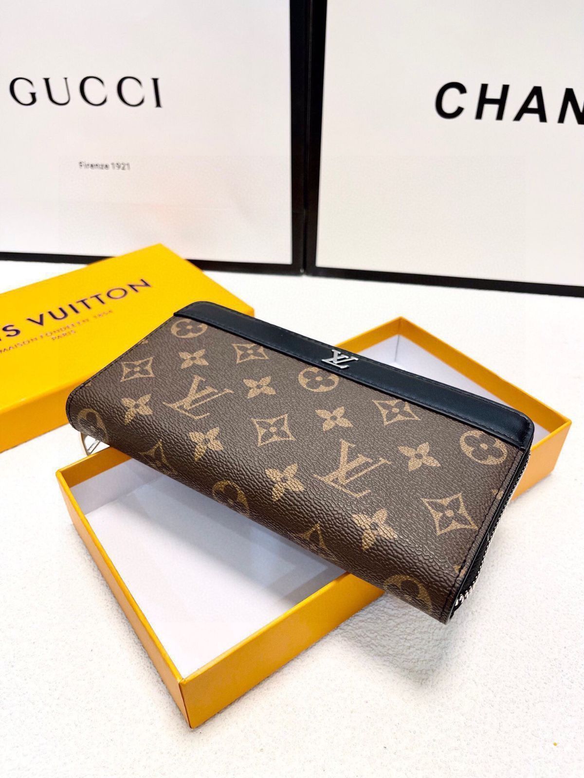LV新型男性ハンドバッグ/財布、クレジットカードスロットに紙幣と手形