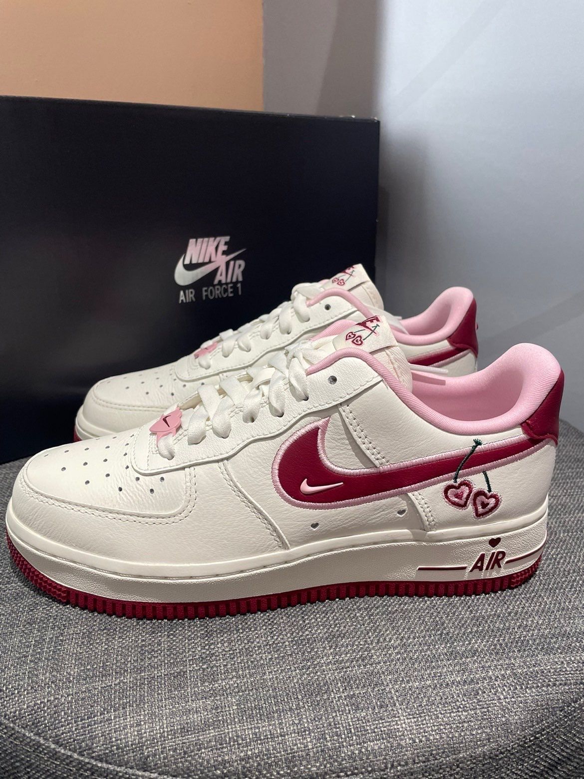 Nike ナイキ ウィメンズ エアフォース1 ロー バレンタインデー ナイキ FD4616-161 ウィメンズ レディース スニーカー ランニングシューズ 21SN-FD4616-161｜本日限定特価｜新品未使用