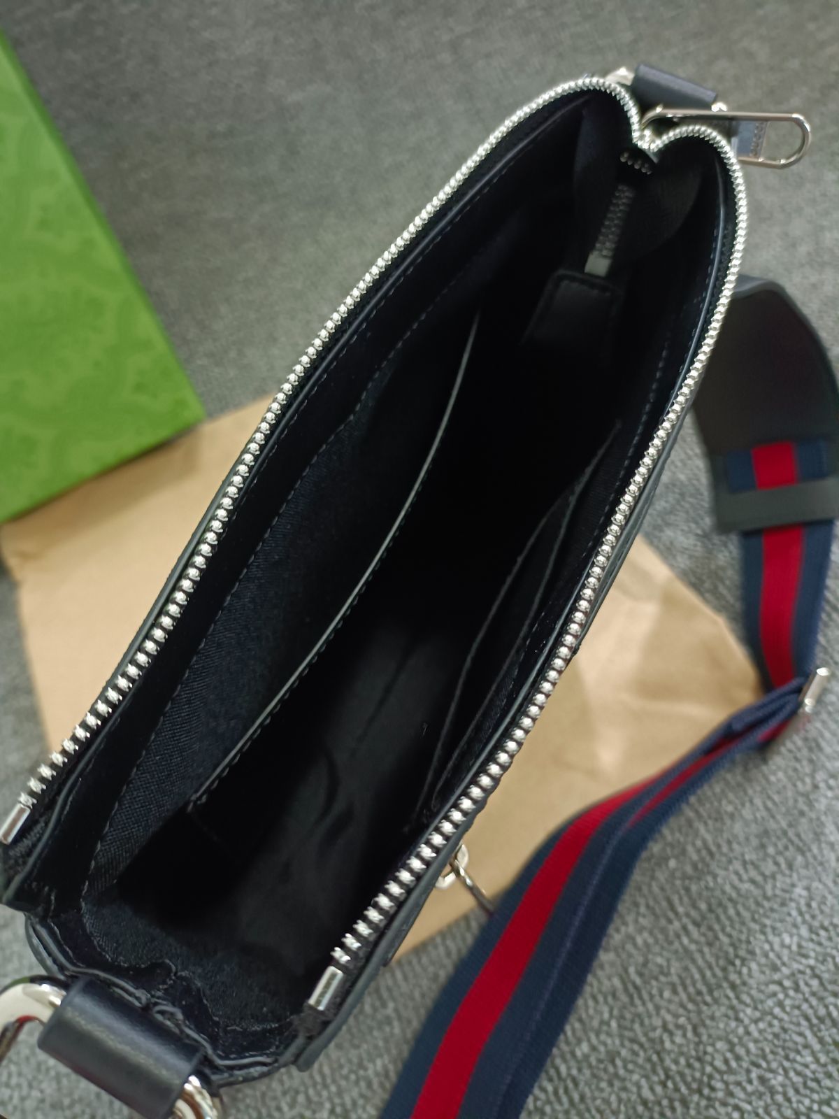 極美品】GUCCI グッチ GGショルダーバッグ - メルカリ