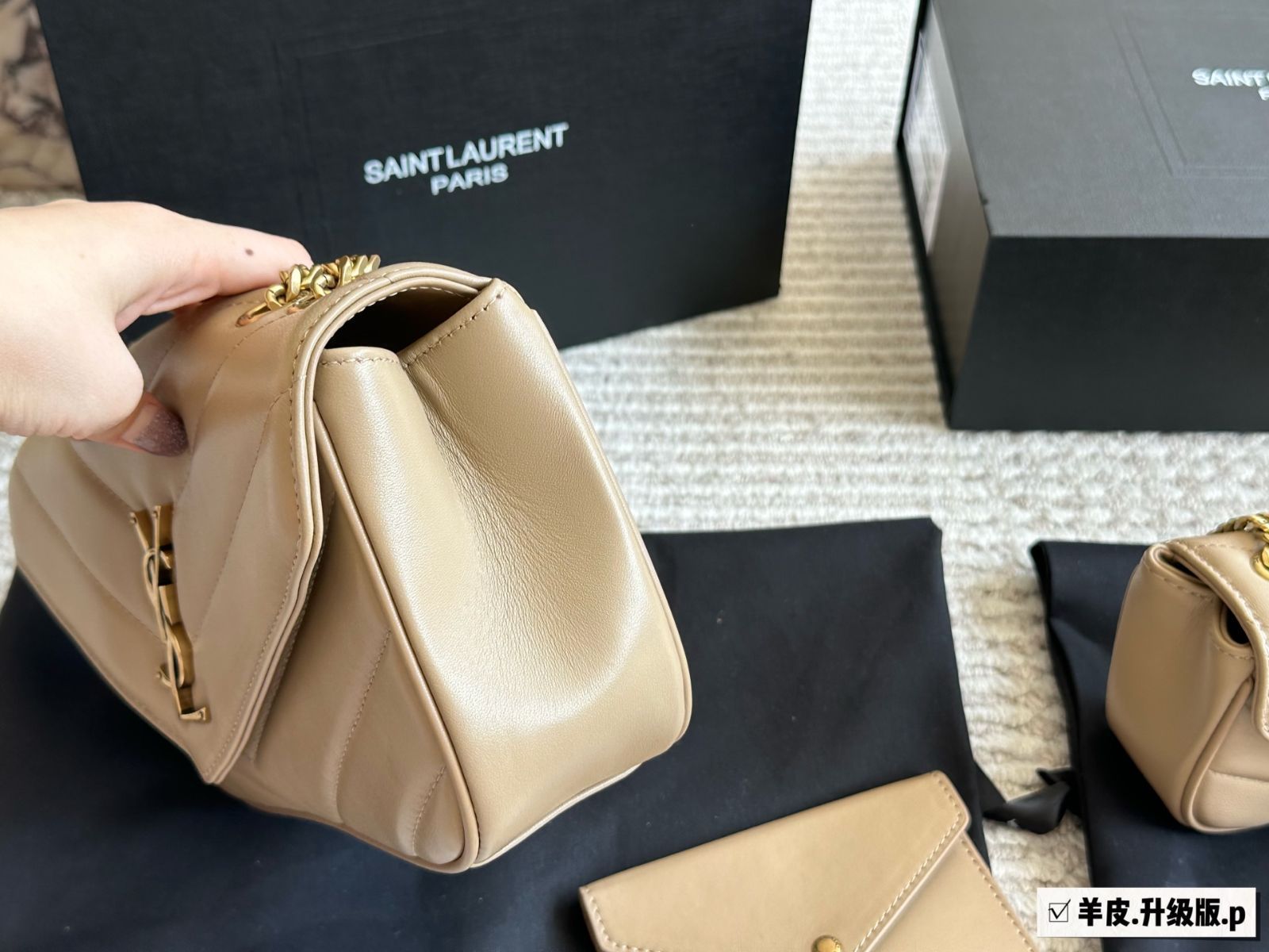 SAINT LAURENT 2025早春 ルルー ラムスキンバッグ ? シュプリームステッチ仕様 [本日特価|新品未使用品]