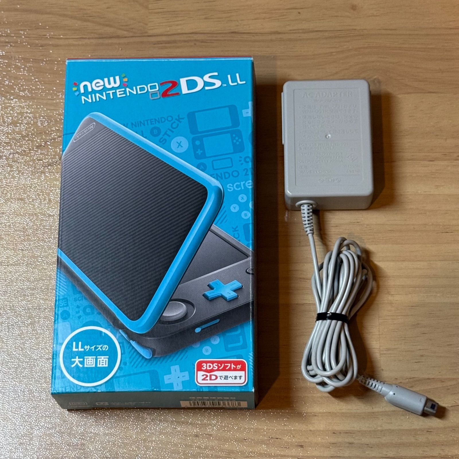 6-065【未使用級】Newニンテンドー2DS LL ブラック×ターコイズ 箱付き