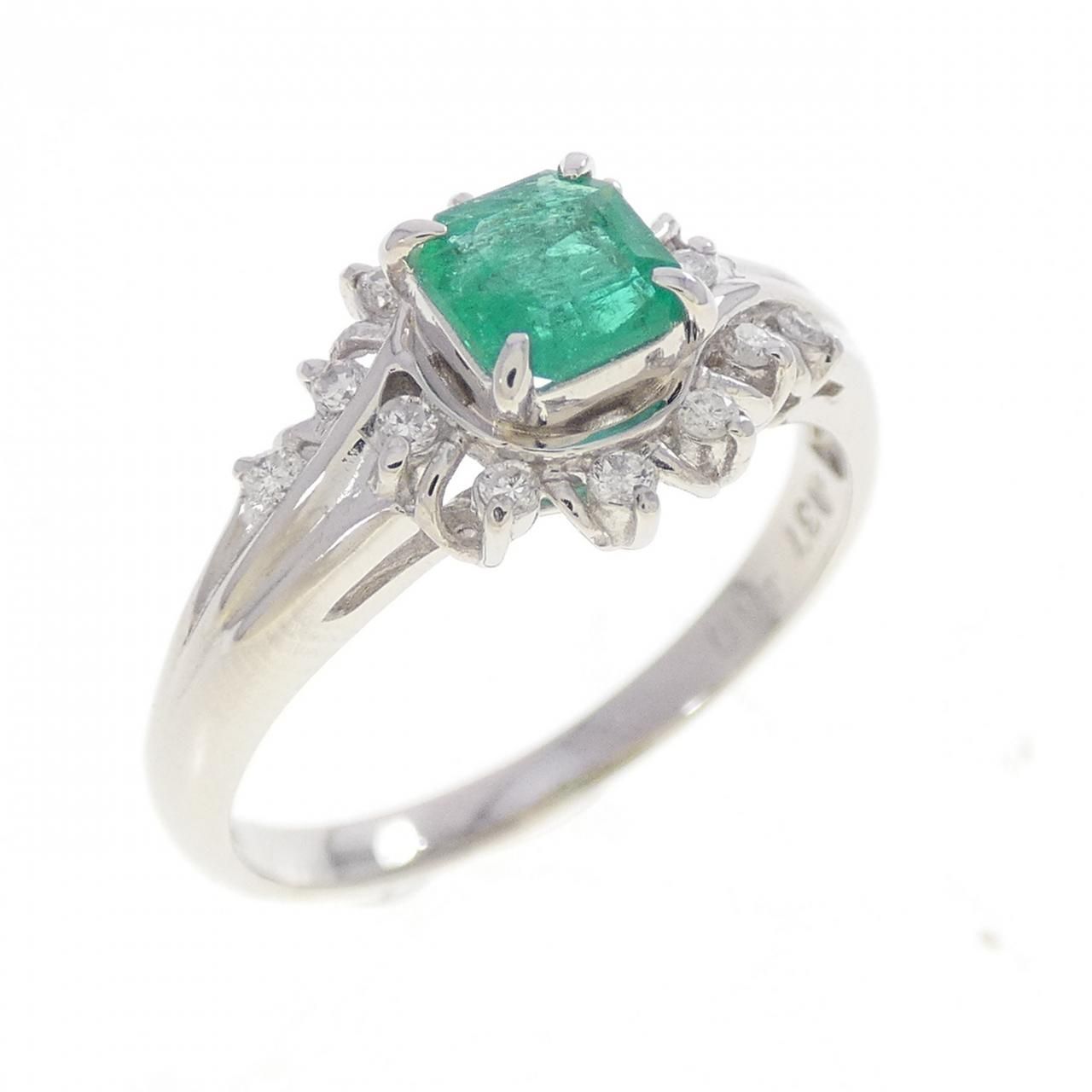 PT900 エメラルド リング 0.37CT