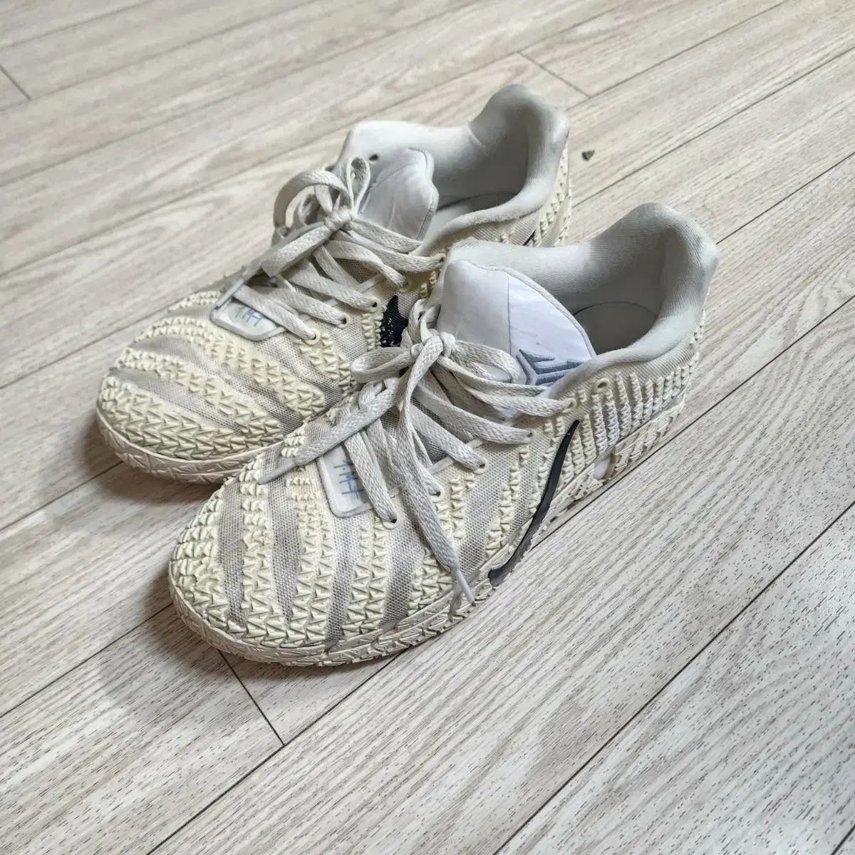 ウール・モラント 3 290 出品 12,060円