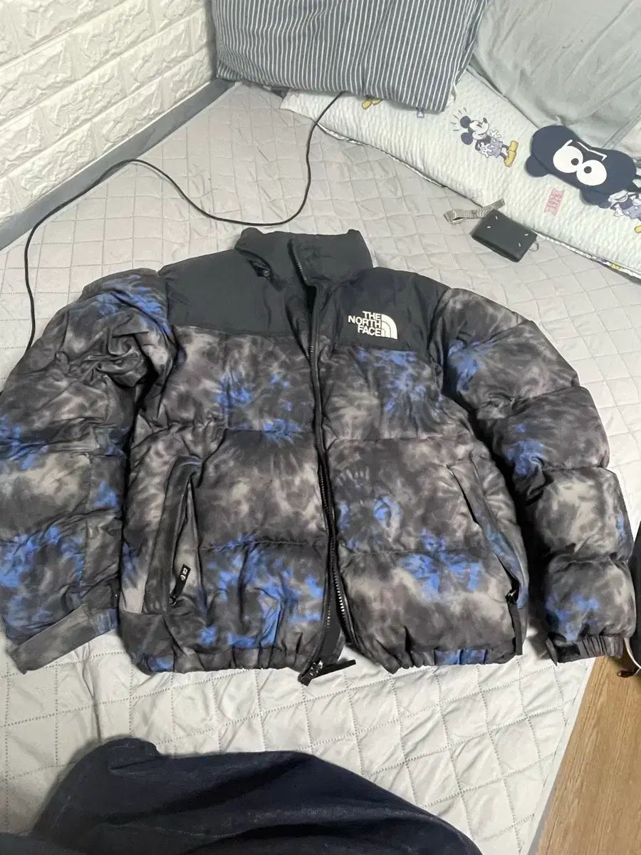 THE NORTH FACE ザノースフェイス ヌプシ ダウン タイダイ ブルー