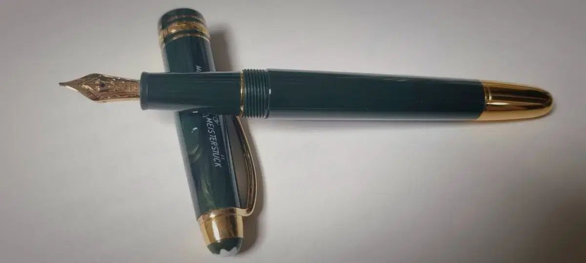 モンブラン マイスターシュテュック 100周年 オリジン クラシック 145 (F) 万年筆 71,951円