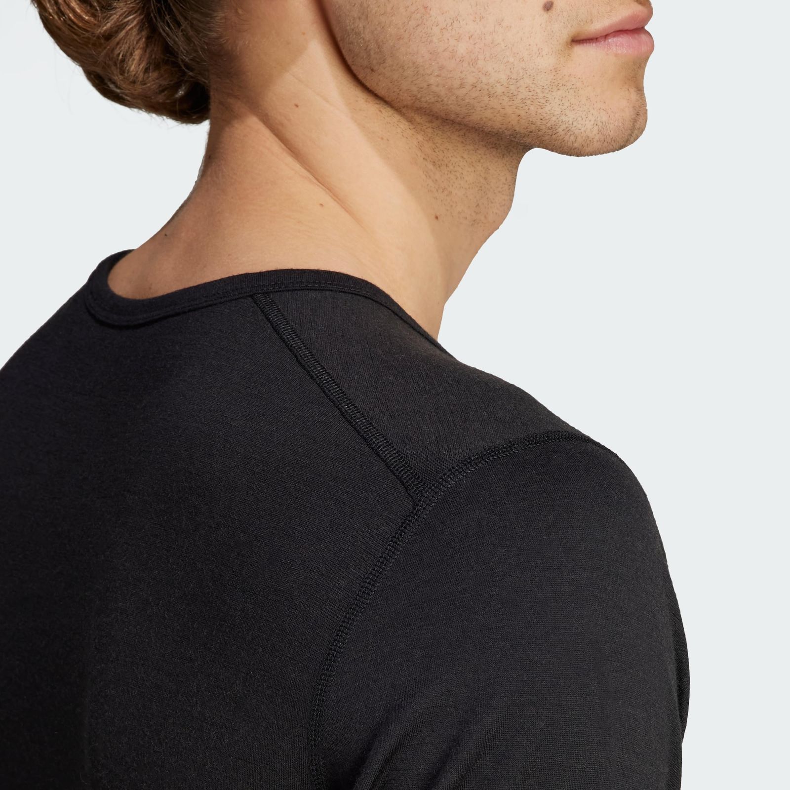 [アディダス] 半袖 Tシャツ Xperior メリノ 200 ベースレイヤー DKG66 メンズ ブラック(HZ8555) XL [ブラック(HZ8555)] [XL]