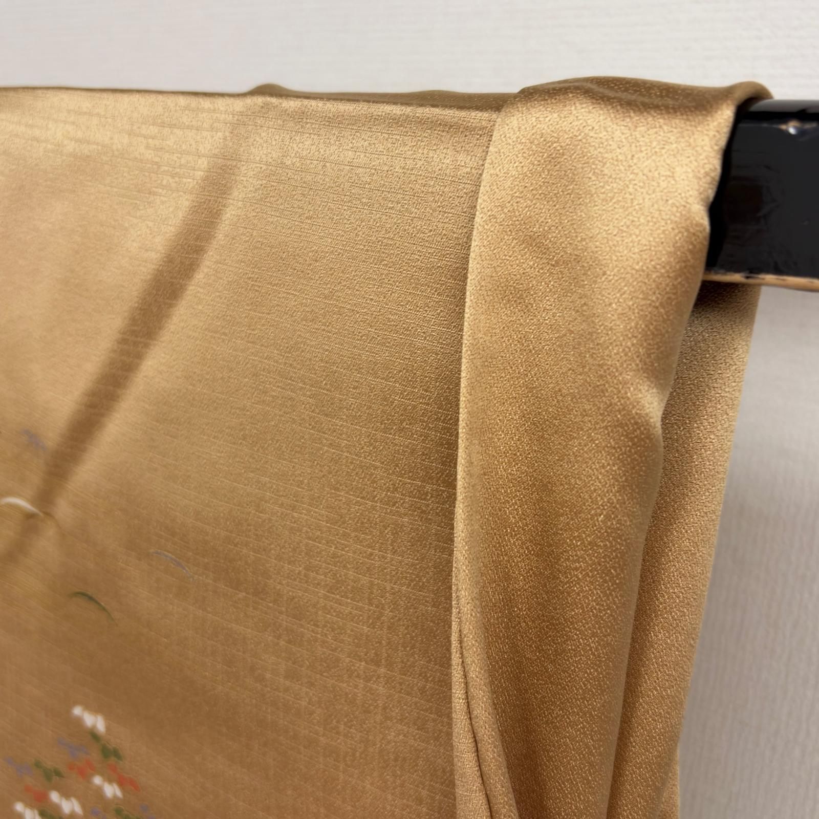 付け下げ 正絹 紋なし 上品な染めの花草 袷 着物 MK-9576 - メルカリ