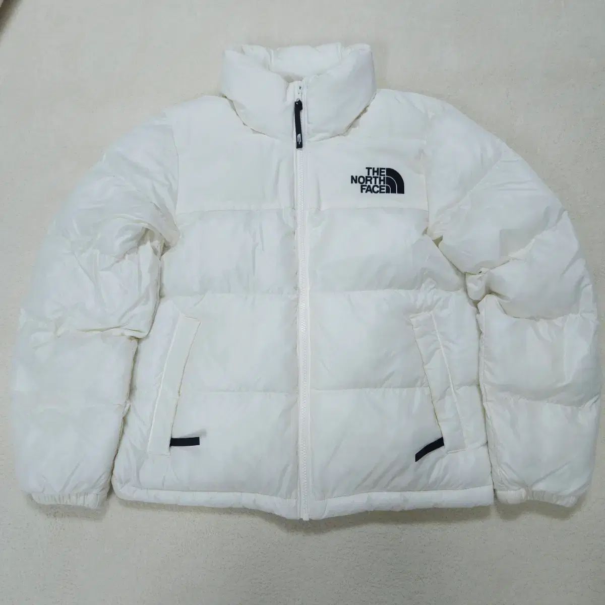 THE NORTH FACE ザノースフェイス レディース ダウン クリーム