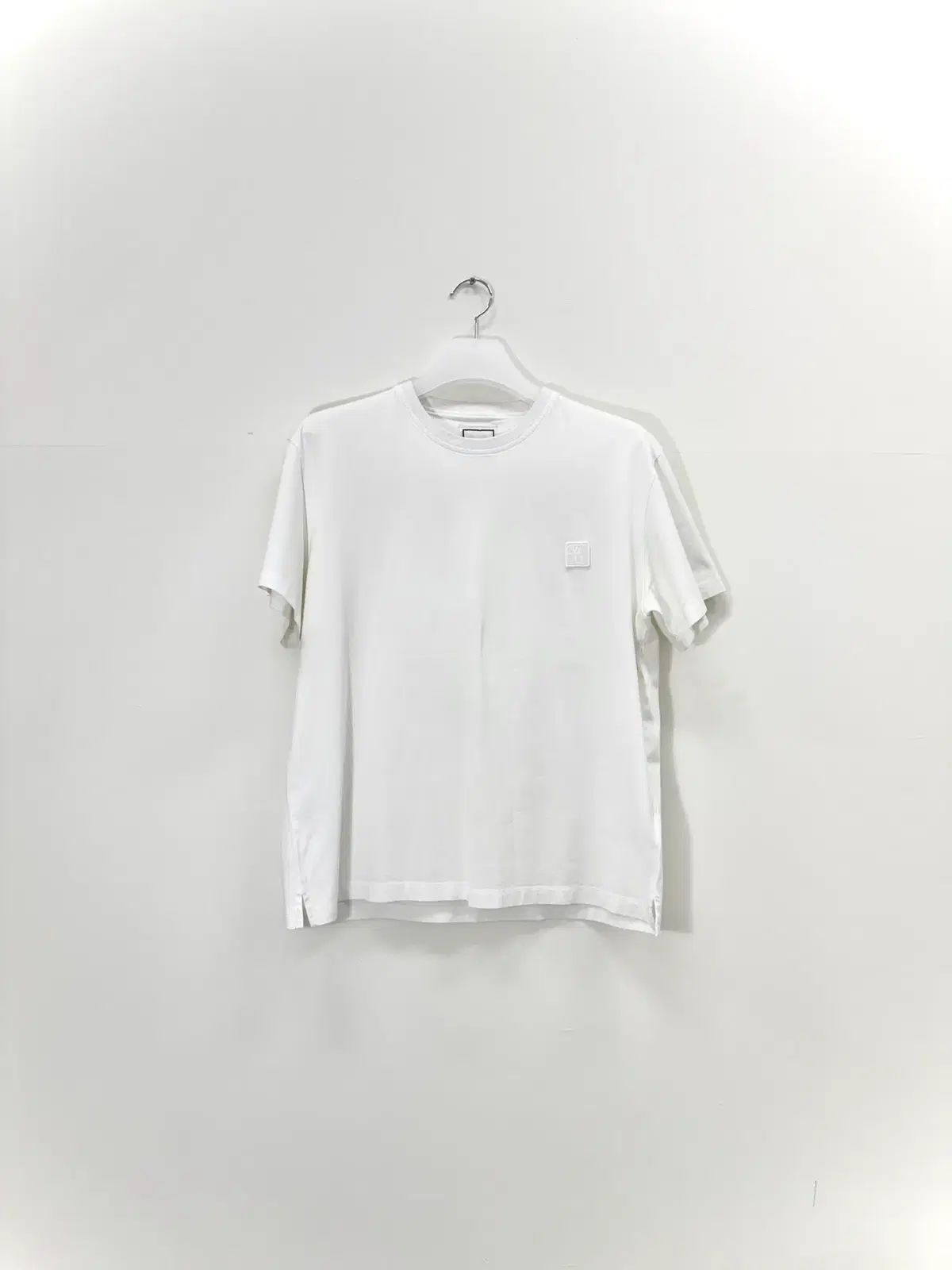 46 size *正規品* ウーヨンミ フラワー 半袖T