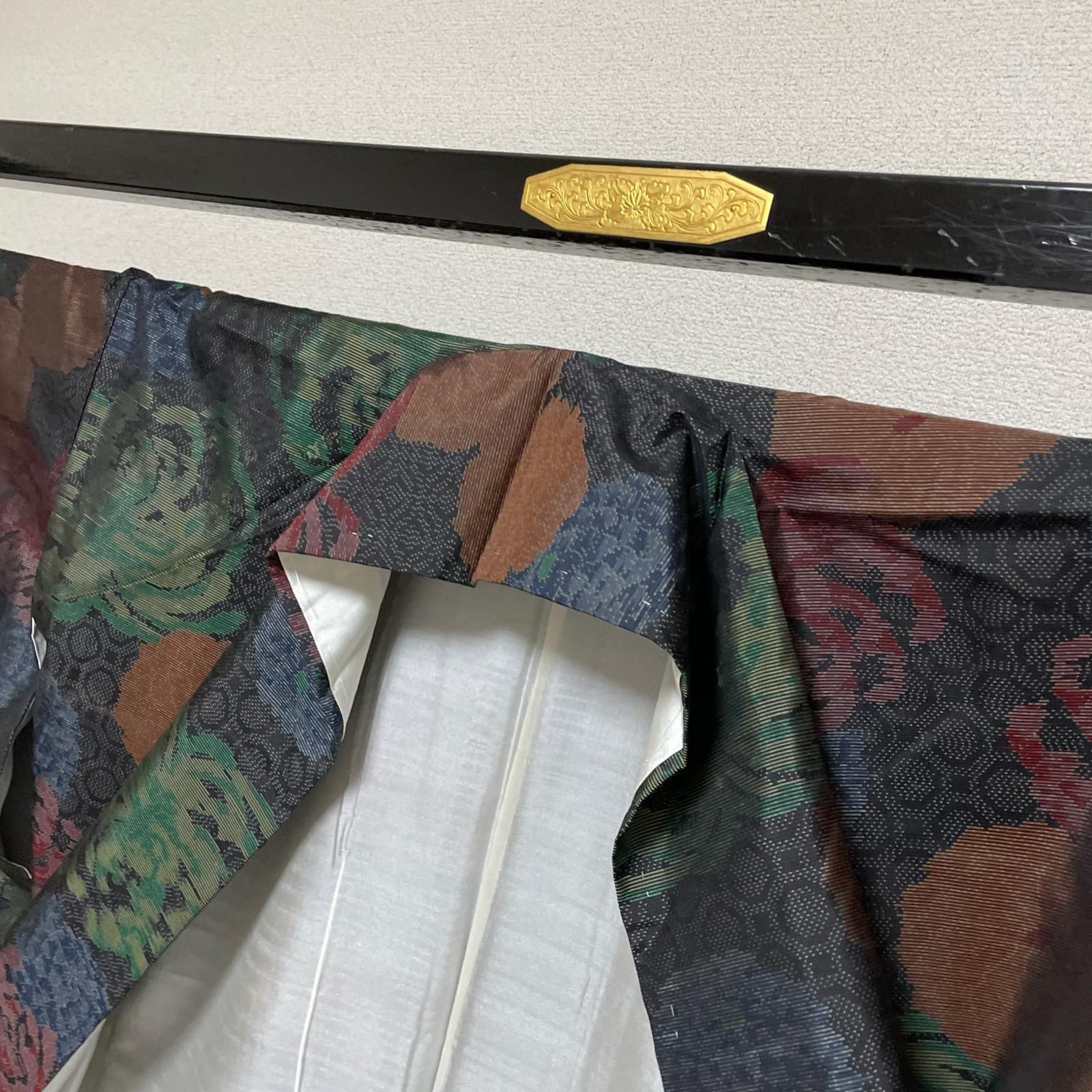 本場大島紬 トールサイズ 鮮やかな菊 着物 正絹 X-3739 - メルカリ
