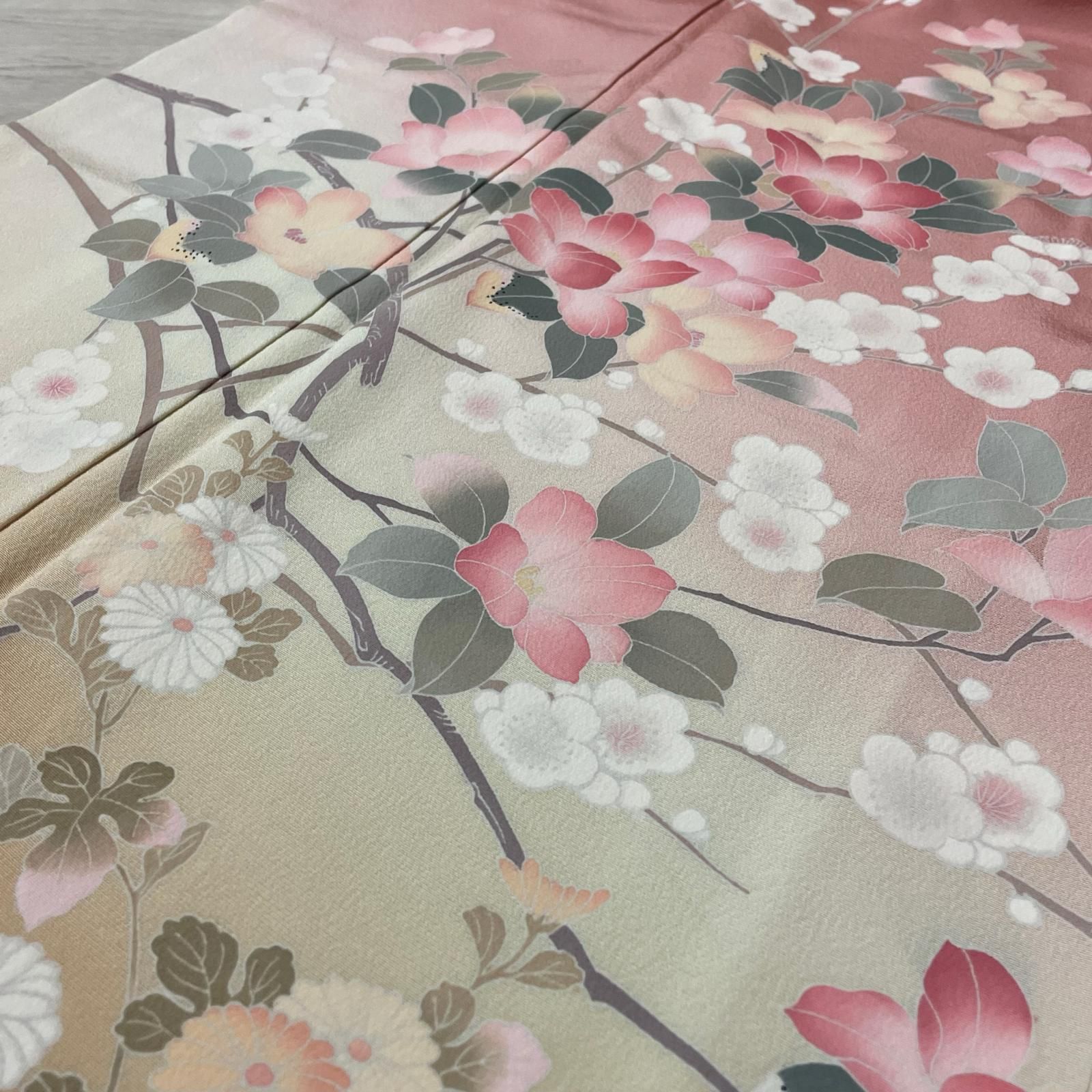 裄６６ｃｍ　【トールサイズの単衣】　作家物の【友禅染】　新品の訪問着です 作家物 友禅付下げ 裄66.5 トールサイズ 枝振りの花模様 美しい染め