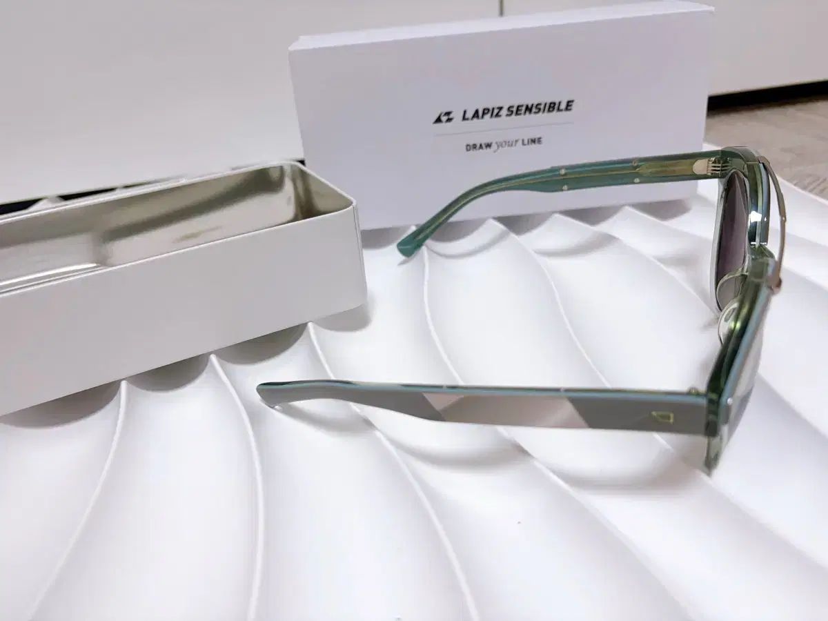 新品 ラピズセンシブル(LAPIZ SENSIBLE) サングラス - メルカリ