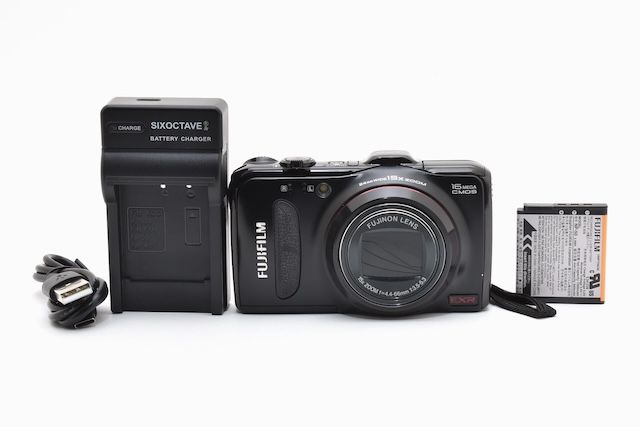 ＜良品＞ FUJIFILM デジタルカメラ FinePix F550EXR 光学15倍 ブラック FX-F550EXR B