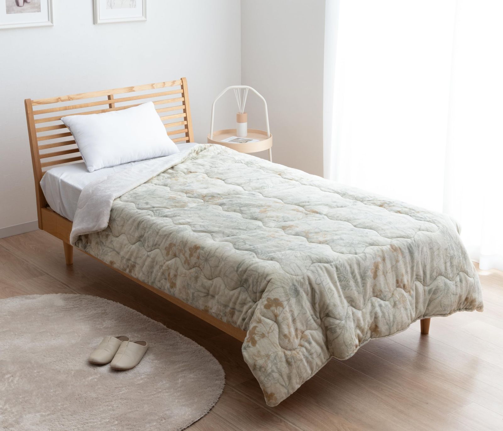 新品 イケヒコ 毛布 厚手 シングル わた入り 5層毛布 約140×200cm アイボリー エアロゲル 布団 掛け布団 洗える 断熱 吸湿発熱 蓄熱 フランネル 洗濯機丸洗い 秋 冬 あったか ブランケット #1190470140109
