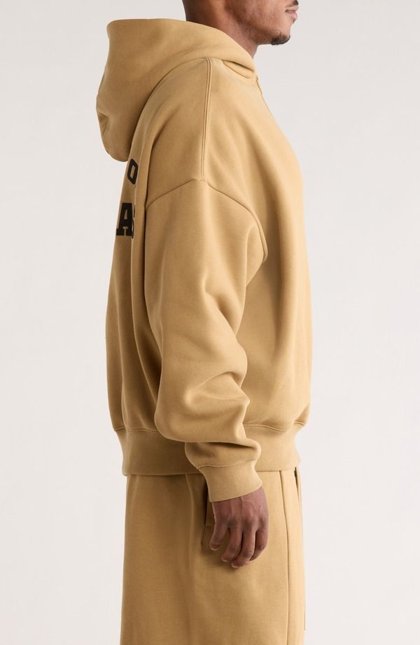 フィアオブゴッド メンズ アウター パーカー・スウェット ハーフジップ Fear of God Essentials Property Lounge Half Zip Hoodie Dune フィアオブゴッド メンズ アウター パーカー・スウェット ハーフジップ Fear of God Essentials Property Lounge Half Zip Hoodie Dune