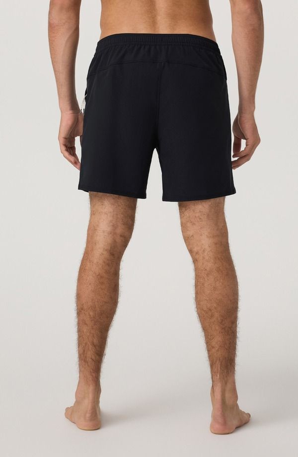 ビュオーリ メンズ 水着 ハーフパンツ・ショーツ ショートパンツ Vuori Maverick Lined Hybrid Volley Shorts Black ブラック