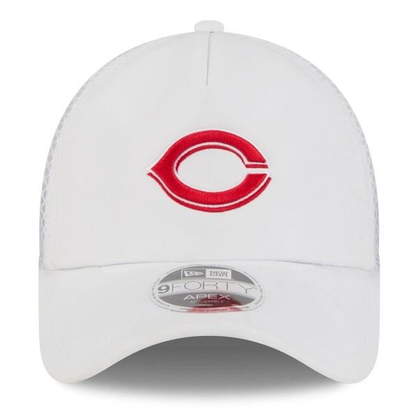 ニューエラ メンズ アクセサリー 帽子 Mens New Era White Cincinnati Reds 2026 Batting Practice Apex 9FORTY Adjustable