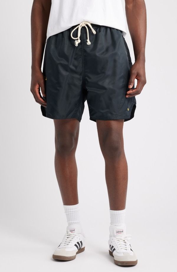 エルウッド メンズ ボトムス ハーフパンツ・ショーツ ナイロン ショートパンツ 刺繍 ロゴ Elwood Olympic Embroidered Logo Nylon Shorts Coal