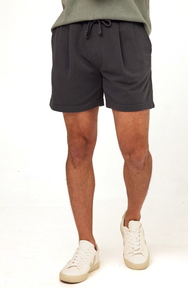 スレッズ・フォー・ソート メンズ ボトムス ハーフパンツ・ショーツ プリーツ パイル ショートパンツ Threads 4 Thought Easton Pleated Mineral Wash Ter