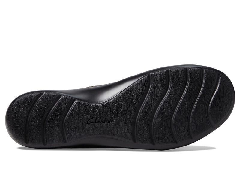 クラークス レディース シューズ スリッポン・ローファー Clarks Cora Poppy Dark Brown Tumb ブラウン