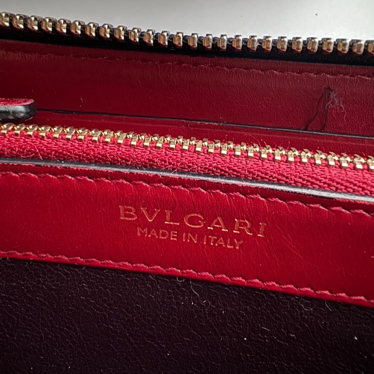 美品】 BVLGARI ブルガリ セルペンティ ラウンドファスナー 長財布
