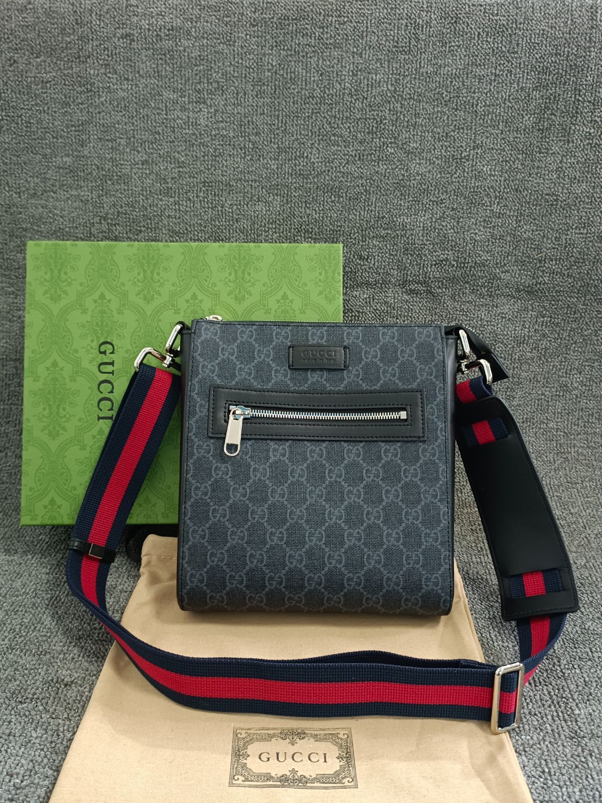 【極美品】GUCCI グッチ GGショルダーバッグ