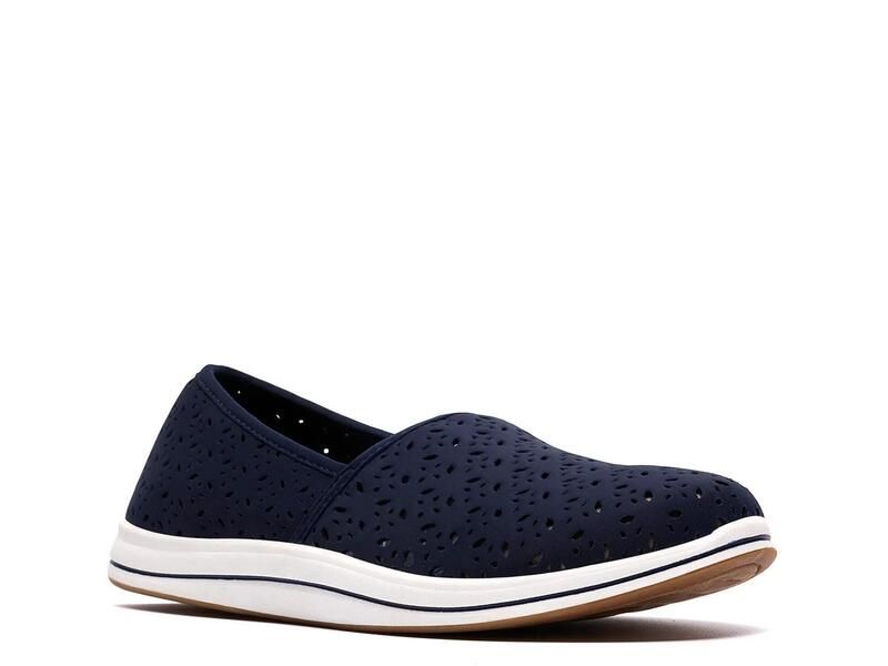 クラークス レディース シューズ スリッポン・ローファー Clarks Breeze Lily SlipOnavy ネイビー