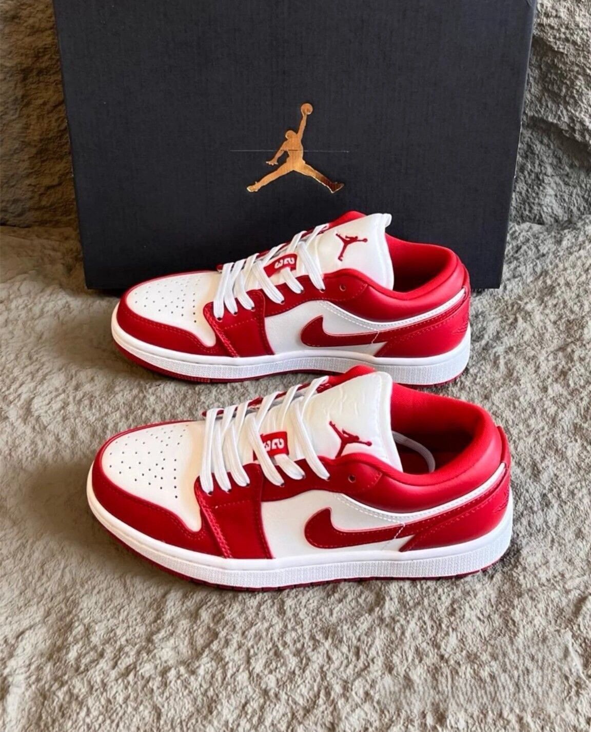 お値下げしました??即購入?? ナイキ NIKE Air Jordan 1 Low Gym Red white 553558-611男女兼用 ジョーダン
