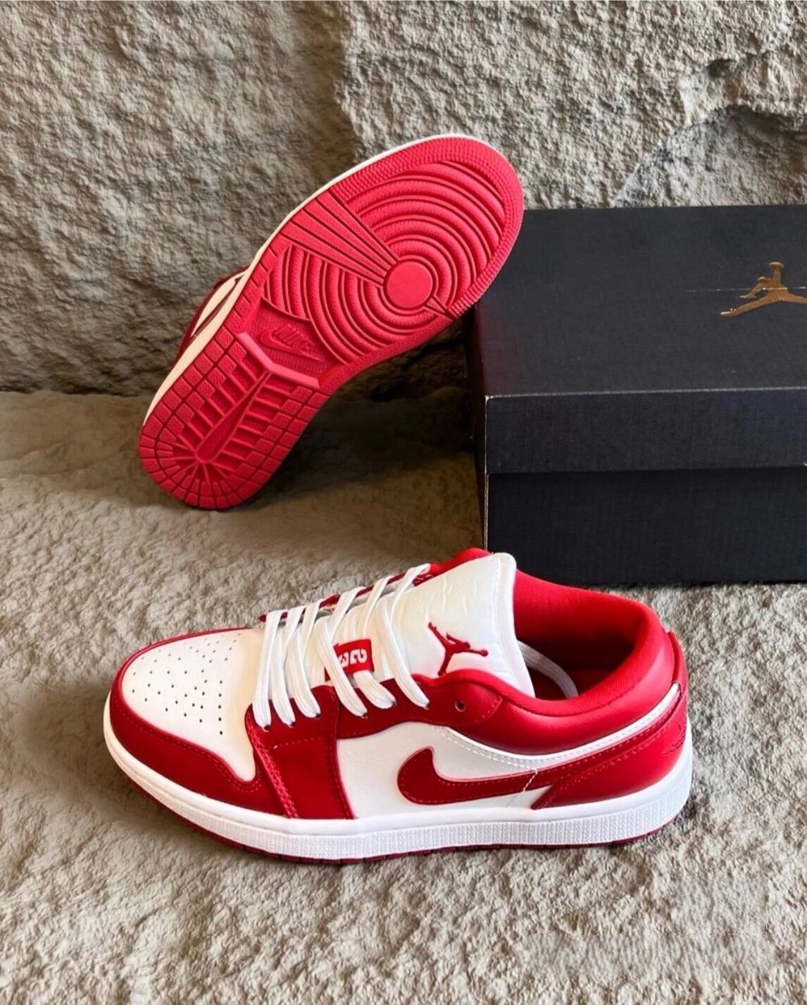 お値下げしました??即購入?? ナイキ NIKE Air Jordan 1 Low Gym Red white 553558-611男女兼用 ジョーダン