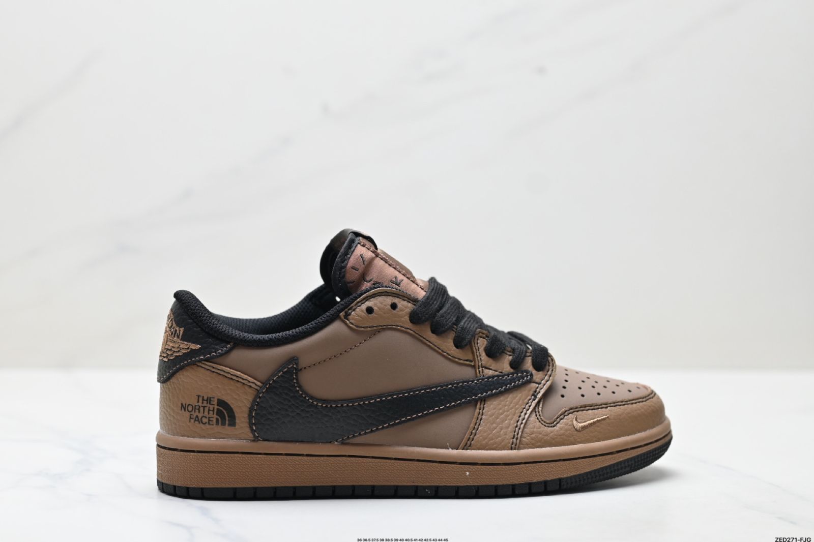 【今日特価】NIKE 送料無料 在庫限定セール価格！Nike Air Jordan 1 x Travis Scott AJ1 倒勾 ?一倒? ‘DIY’定制 低?文化?球鞋が登場！