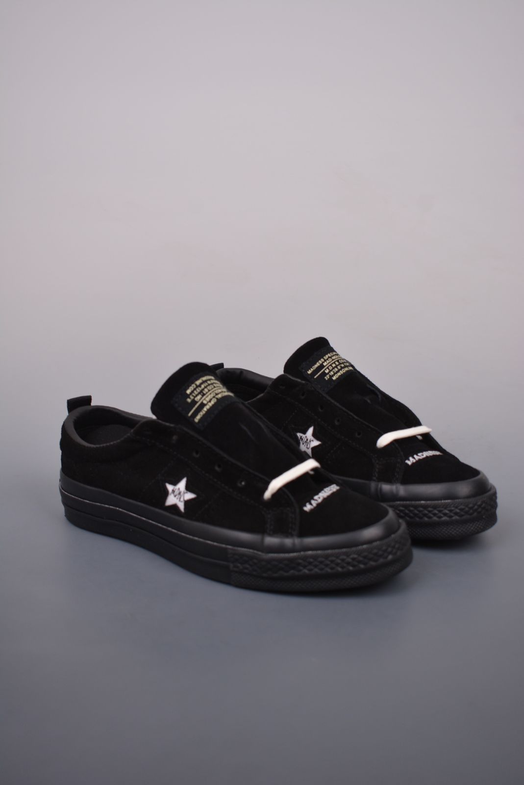 【今日特価】MADNESS x Converse One Star コラボレーション スニーカー！送料無料！在庫限定のお得な大価格です！