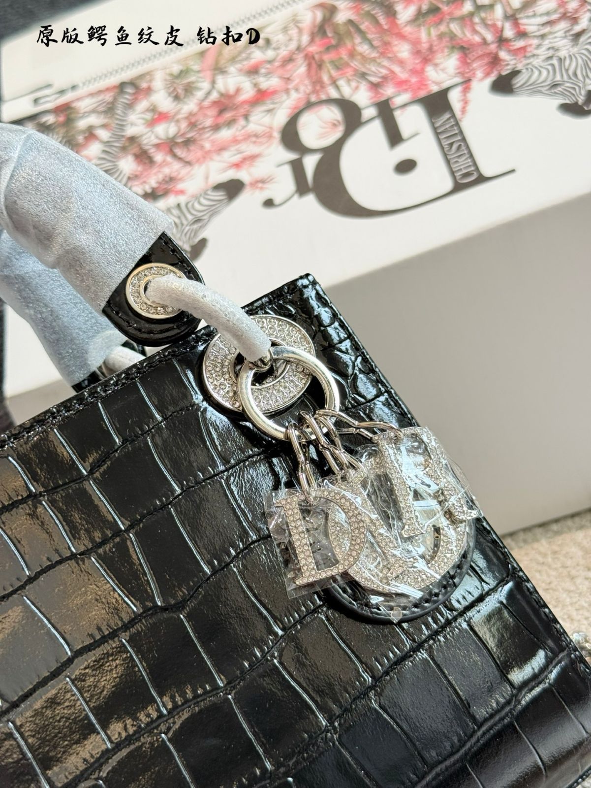 今日特価】DIOR Lady Dior Crocodile Embossed Leather Bag 