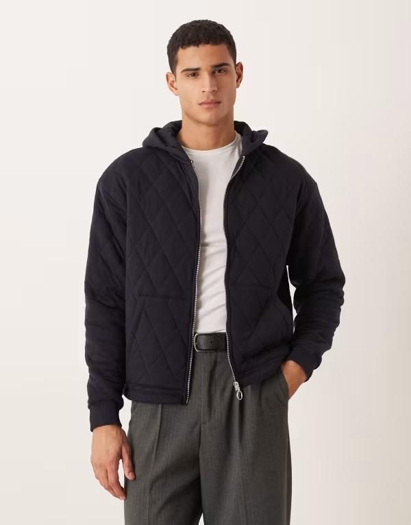 エイソス メンズ アウター パーカー・スウェット キルティング パーカー ASOS DESIGN boxy relaxed quilted zipup hoodie NAVY ネイビー