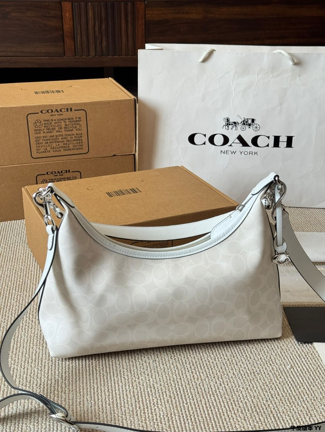【今日特価】Coach 新商品 Juliet Hobo