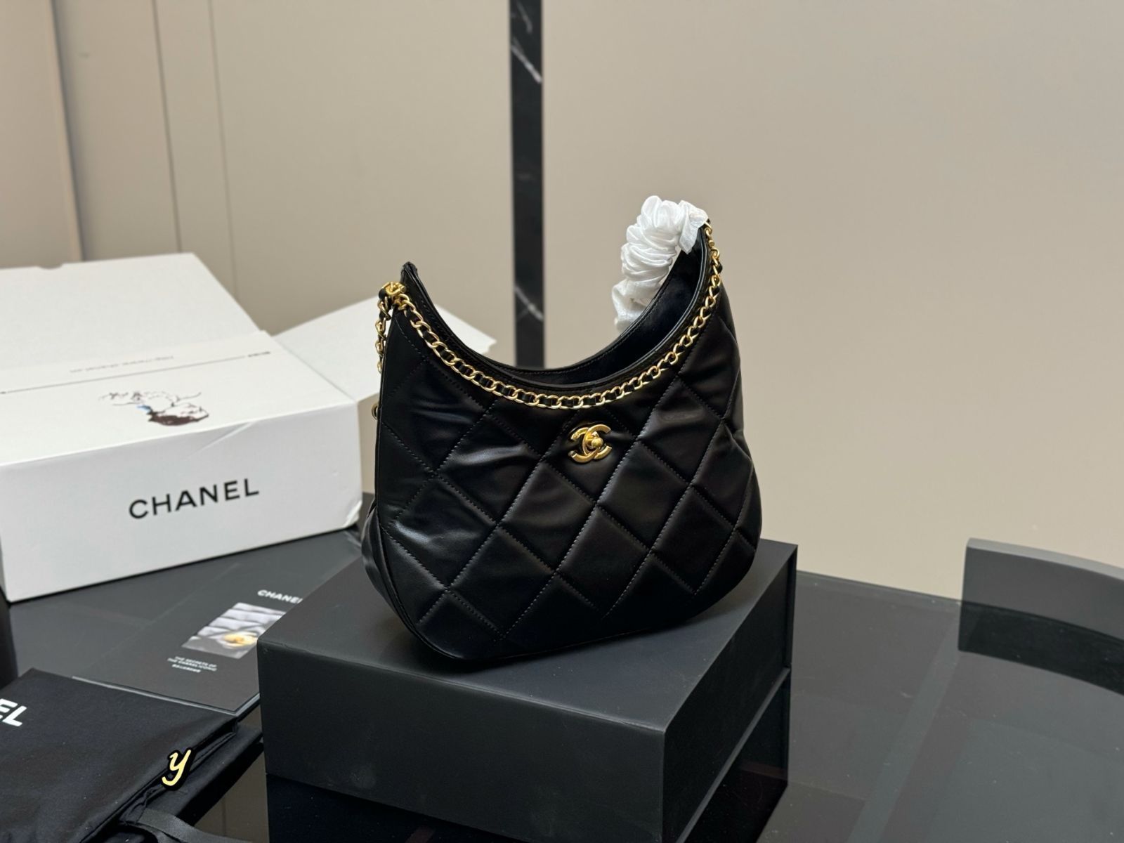 【今日特価】Chanel 2024P Hobo Bag シャネル 2024P ホボバッグ