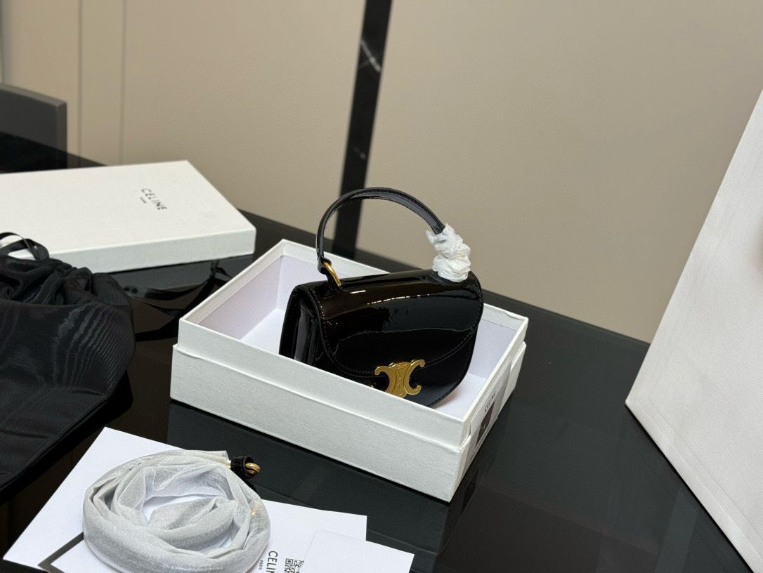 [Celine] ベサス トリオンフ ミニバッグ - 専用ボックス付き | セリーヌ レディースバッグ[本日特価|新品未使用品]