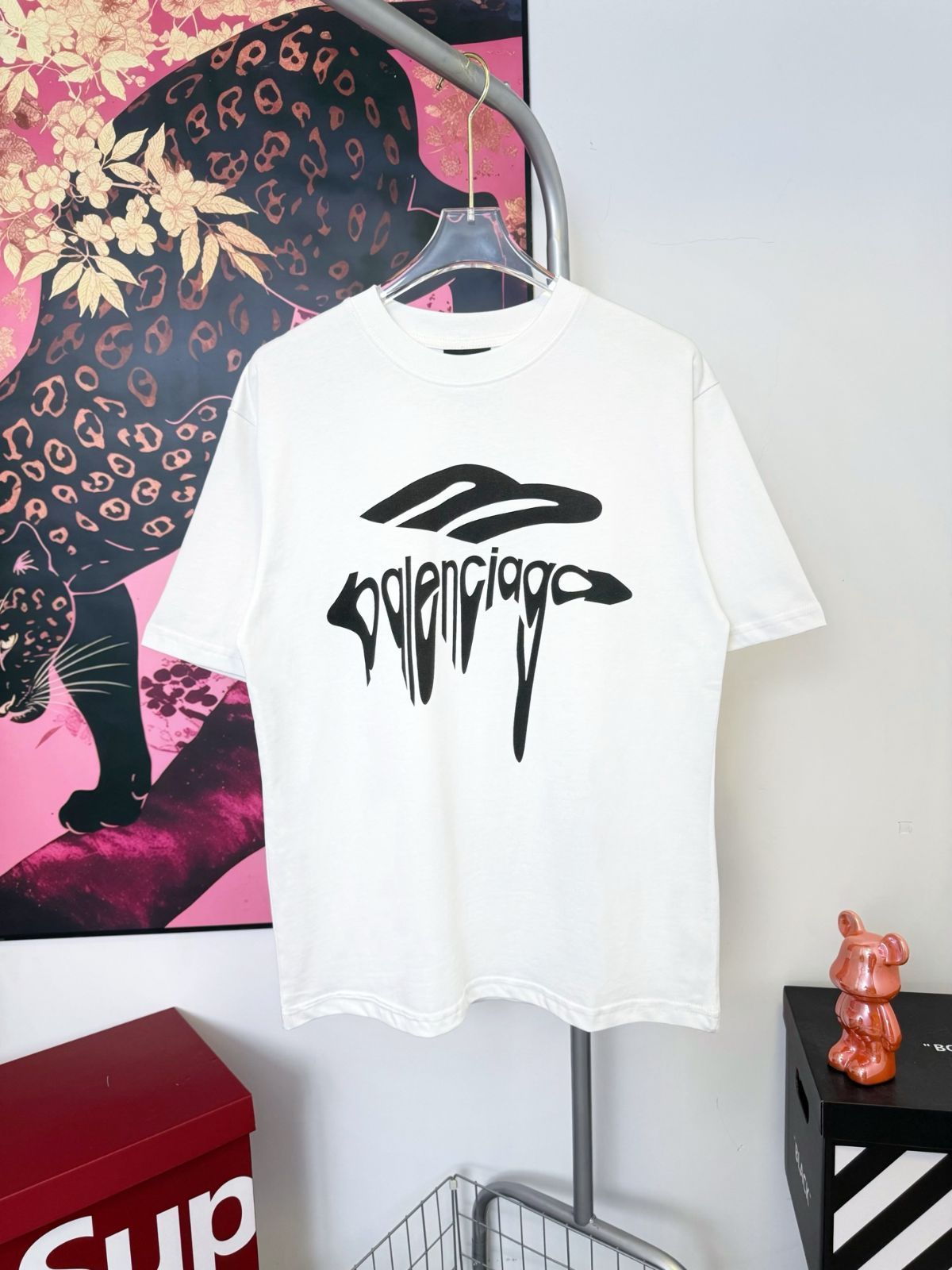 【今日特価】BALENCIAGA ウェーブオフセット T シャツ