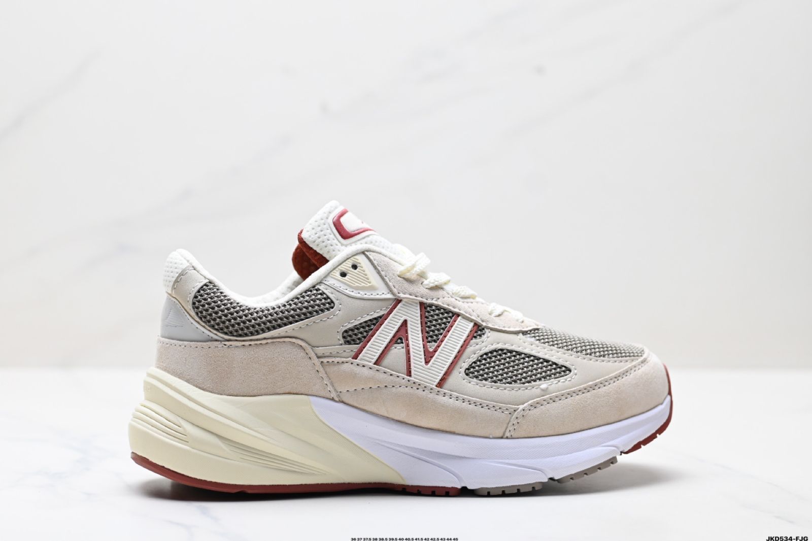 【今日特価】ニューバランス New Balance U990 アメリカンメイド血統のレトロスポーツランニングシューズ。1982 年誕生の元祖級「ダディーシューズ」990 シリーズです。-MM輸入