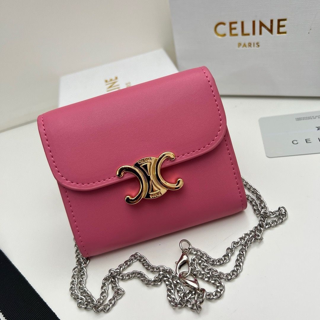 【本日限定】?Celine トリオンフ チェーンウォレット 10783 ? 高級本革＆チェーン付き！マルチ使い可能[本日特価|新品未使用品]