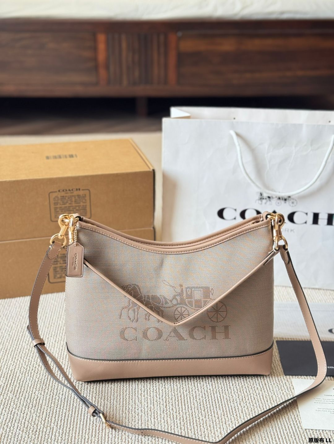 【今日特価】COACH Laurel Hobo Bag - クーチ ローレル ホボバッグ