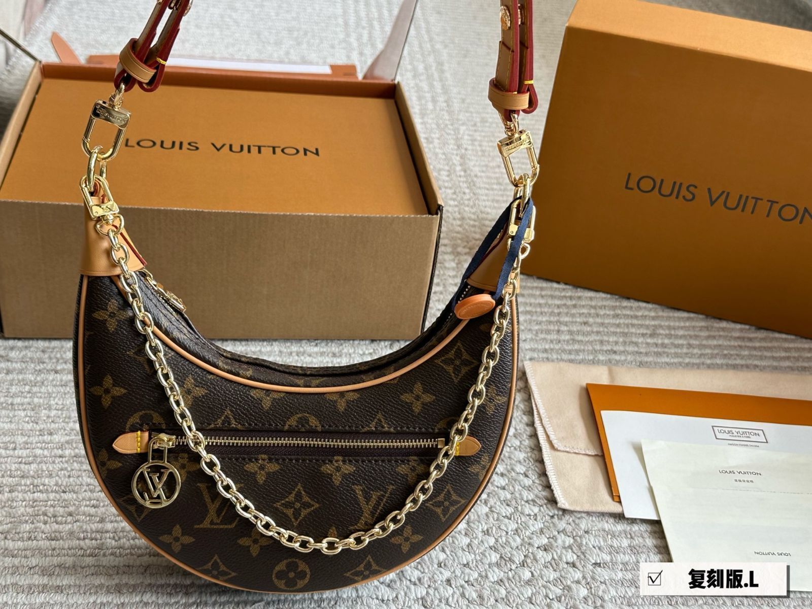 【今日特価】LV Loop ピーポーチ（豌豆包）