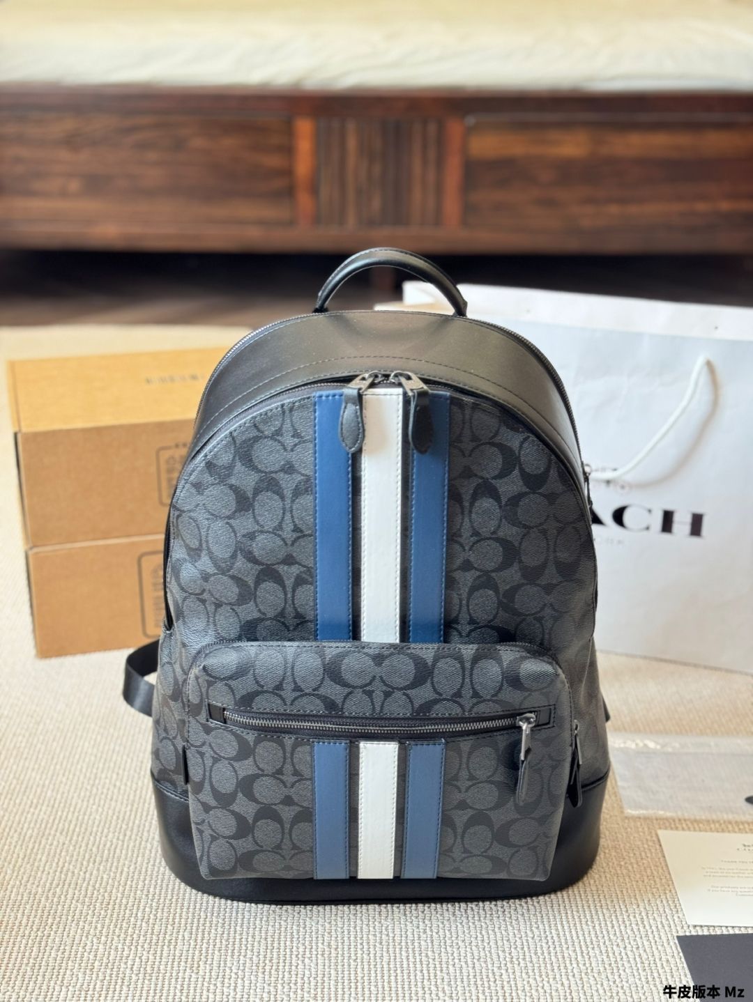 【今日特価】Coach West 35 Black Vintage Print Colorblock Backpack - コーチ ウェスト 35 ブラック ヴィンテージプリント カラーブロック バックパック