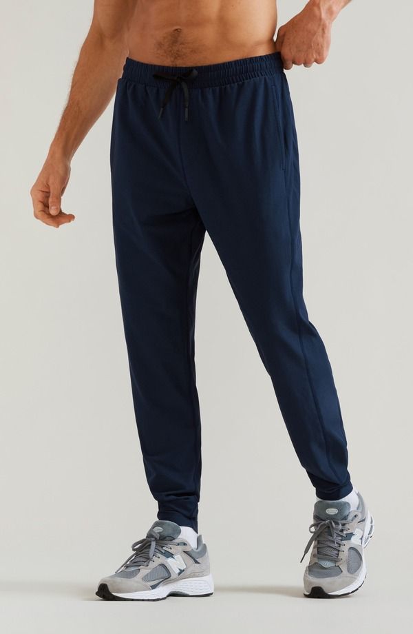 ローヌ メンズ ボトムス カジュアルパンツ ジョガーパンツ Rhone Atmosphere Midweight Joggers Navy ネイビー