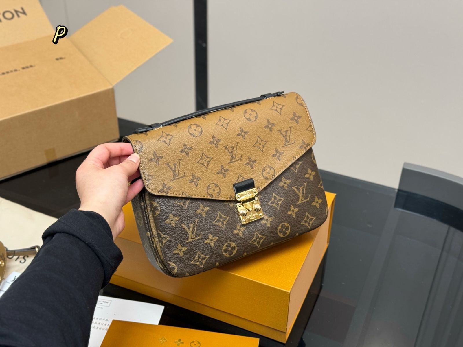 【今日特価】LV Monogram Messenger Bag ルイ・ヴィトン モノグラム メッセンジャーバッグ-WTO輸入2