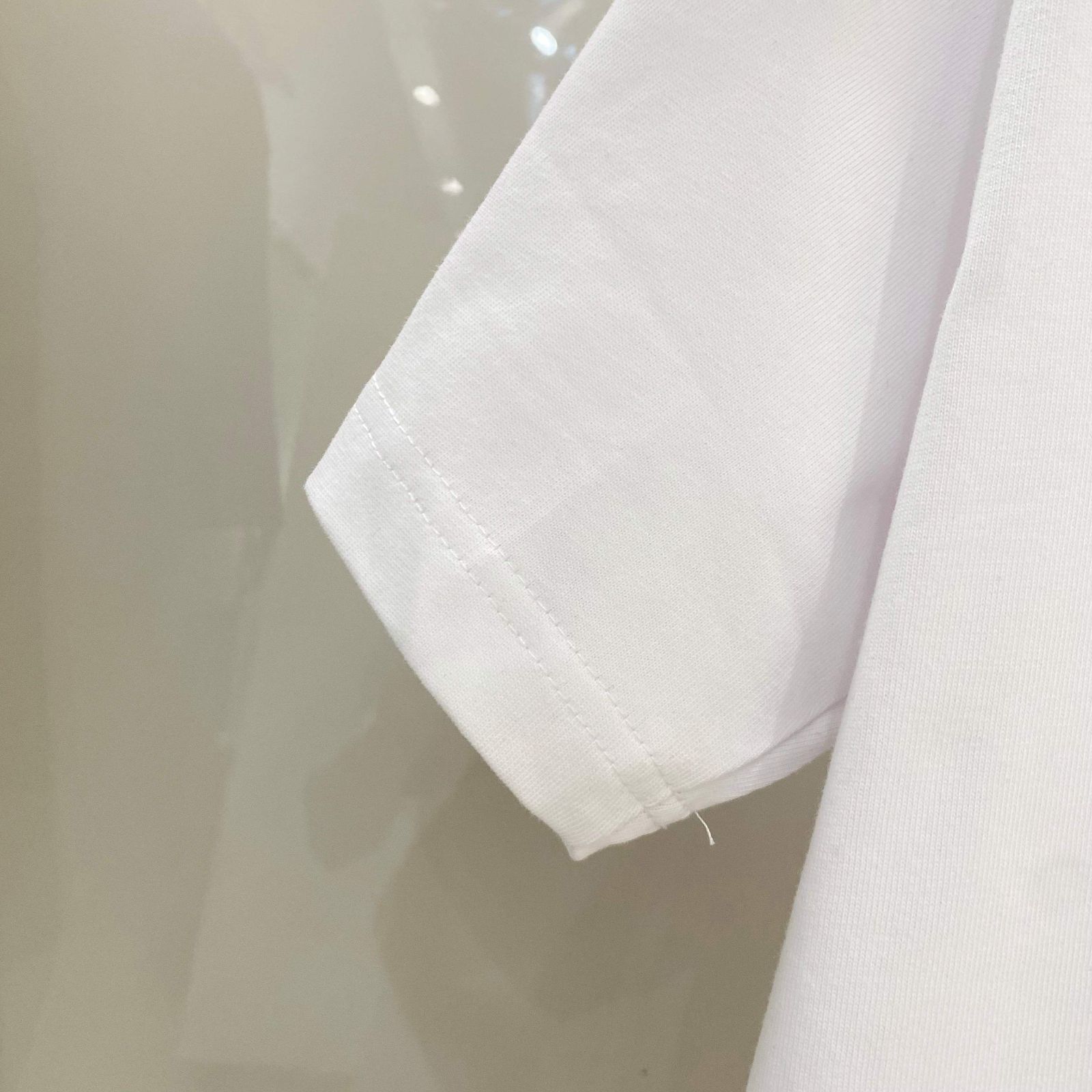 【今日特価】BURBERRY バーバリー 25SS ロゴプリント T シャツ｜詳細画像